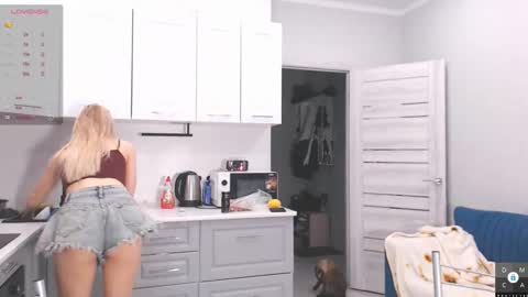 Eva online show from 02.26.26