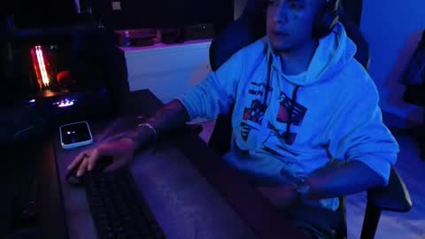 Guayaco  online show from 10.31.25