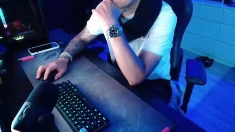 Guayaco  online show from 02.07.26