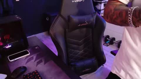 Guayaco  online show from 02.13.26