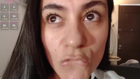 Elena online show from 10.20.25