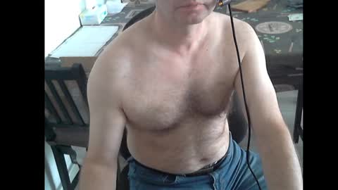 Snapshot of guess91 chatting on 11.01.25 Guess91 online show from 11.01.25