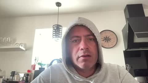 guil0 online show from 10.10.25