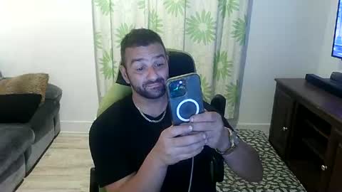 guillaume666286050 online show from 06.17.26