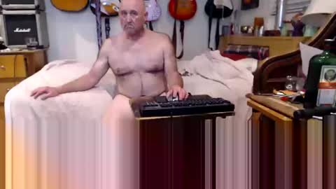 Snapshot of guitarsexgod chatting on 02.24.25 Mario online show from 02.24.25