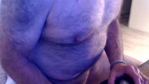 Snapshot of guitarsexgod chatting on 03.07.25 Mario online show from 03.07.25