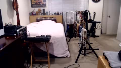 Snapshot of guitarsexgod chatting on 09.25.25 Mario online show from 09.25.25