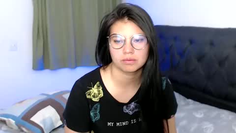 Vane blonde and Hazell black hair online show from 01.19.25