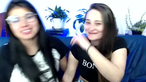 Vane blonde and Hazell black hair online show from 01.22.25
