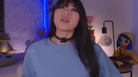 Snapshot of gummysaurus chatting on 04.06.26 S online show from 04.06.26