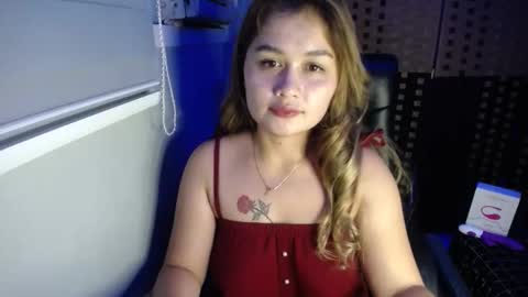 Snapshot of gurjuicegirl69 chatting on 03.08.25 Maui online show from 03.08.25