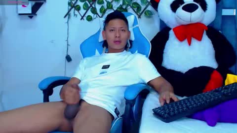 Hakim online show from 01.17.26