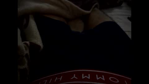 gustavolpz17 online show from 05.19.26