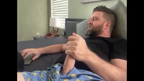 Snapshot of guy5151 chatting on 01.03.25 Jake online show from 01.03.25