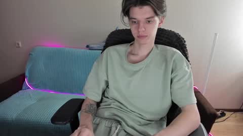 guy_liam1 online show from 02.11.25