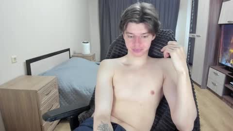 guy_liam1 online show from 03.20.26