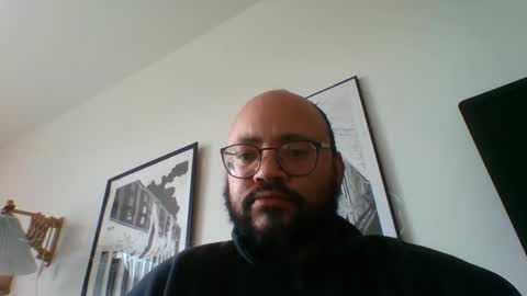 Snapshot of guy_wood15 chatting on 02.04.25 guy_wood15 online show from 02.04.25