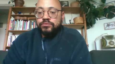 Snapshot of guy_wood15 chatting on 10.24.25 guy_wood15 online show from 10.24.25