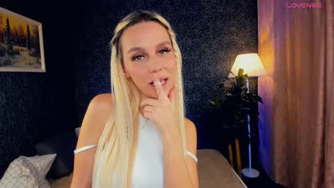 Sofia online show from 12.14.24