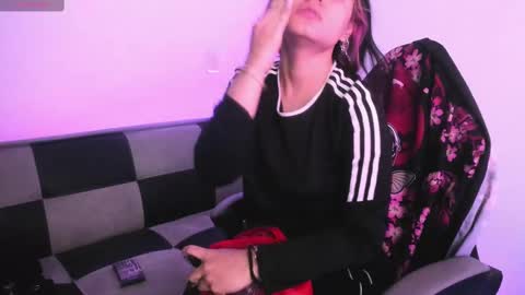 gwenhazel online show from 10.09.25