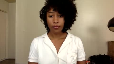 gyalxoxo online show from 09.11.25