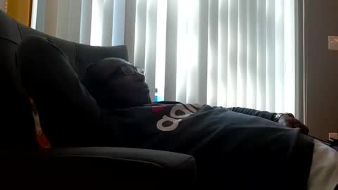 gyesaw1970 online show from 10.16.25