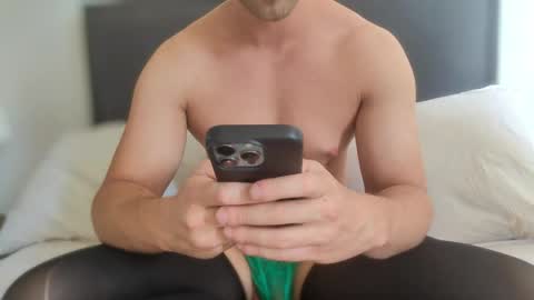 Kinky Gym Guy online show from 05.27.26
