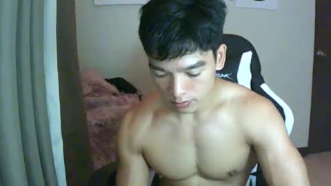 AJ online show from 04.22.26