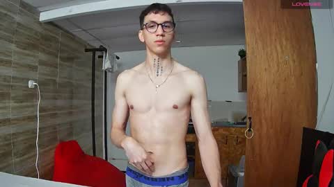 Snapshot of gyo_____ chatting on 09.30.25 gyo online show from 09.30.25