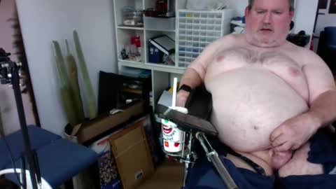 Snapshot of h20976 chatting on 10.30.25 h20976 online show from 10.30.25