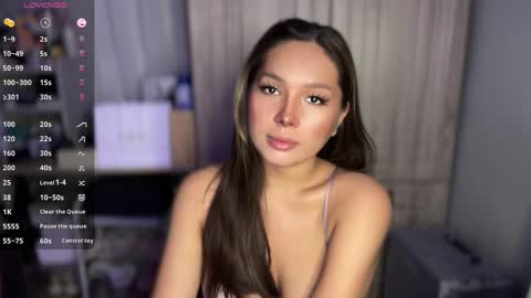 Camila online show from 09.18.25