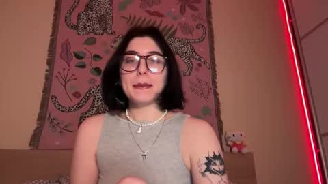 Snapshot of h3l9a_pataki chatting on 02.02.26 Helga online show from 02.02.26