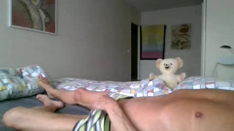 Snapshot of haarlemseboy chatting on 01.19.25 Rob online show from 01.19.25