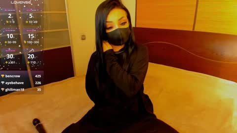 Snapshot of habibi_moon chatting on 01.24.25 Linda online show from 01.24.25
