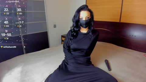 Snapshot of habibi_moon chatting on 03.01.25 Linda online show from 03.01.25