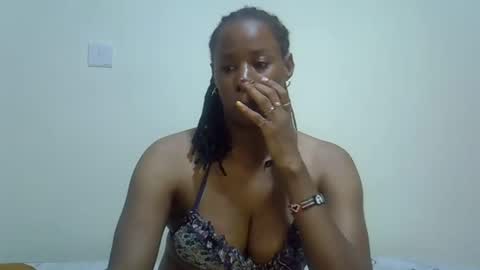 Snapshot of hadassa29 chatting on 01.11.25 Hadassa online show from 01.11.25