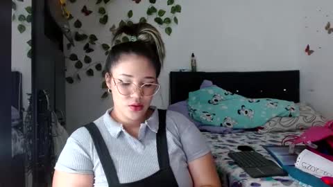 hader_wild21 online show from 02.11.25