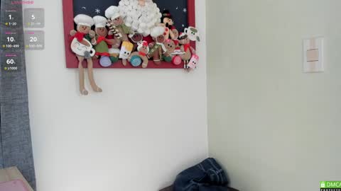 Hae-In online show from 12.30.24