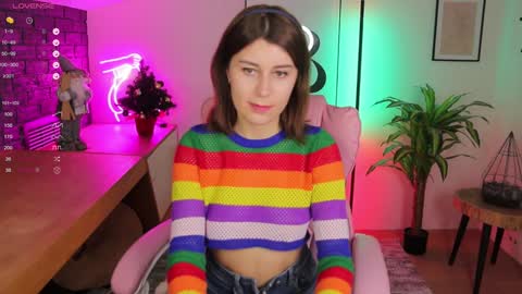 Hailey  Green online show from 01.14.25