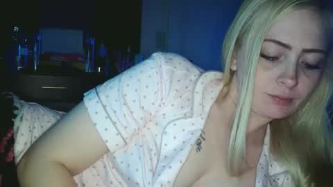 Hailey and d online show from 11.20.25