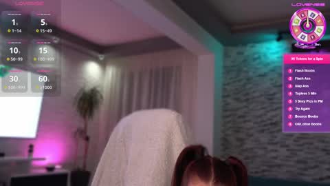 Snapshot of haileygrx chatting on 02.19.25 Masha online show from 02.19.25