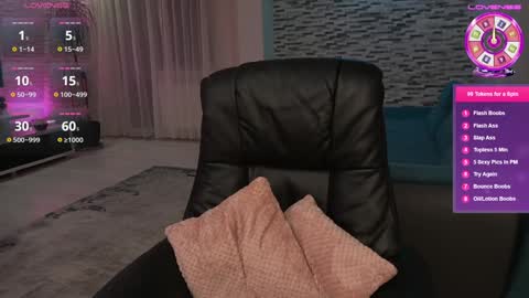 Snapshot of haileygrx chatting on 03.09.25 Masha online show from 03.09.25