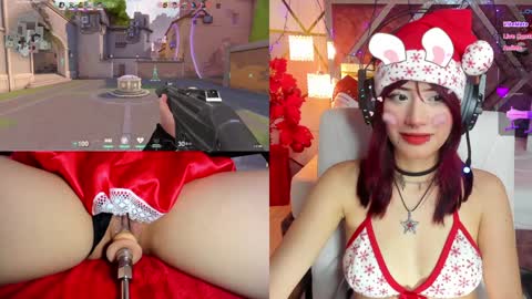 Snapshot of haileyreid_ chatting on 12.10.24 Hailey online show from 12.10.24