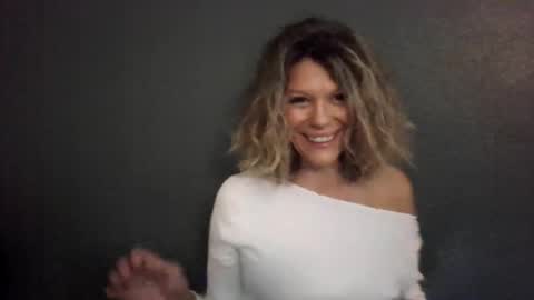 Hailey online show from 05.22.26