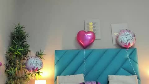 Hailey online show from 10.29.25