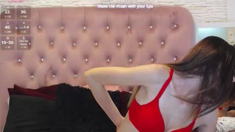 Hailey online show from 09.12.25