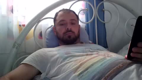 Snapshot of hairyalltime chatting on 01.24.25 Andrew online show from 01.24.25