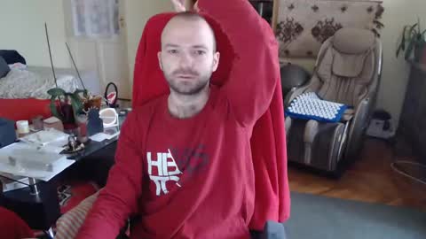 Snapshot of hairyass25yo chatting on 12.06.24 Puppy3 StockyDaddiesmusclebearsbeefybigmans online show from 12.06.24