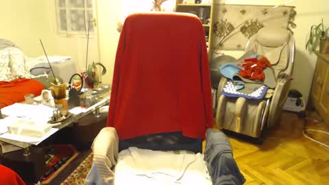 Snapshot of hairyass25yo chatting on 12.08.24 Puppy3 StockyDaddiesmusclebearsbeefybigmans online show from 12.08.24