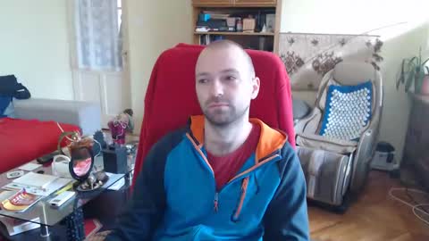 Snapshot of hairyass25yo chatting on 12.16.24 Puppy3 StockyDaddiesmusclebearsbeefybigmans online show from 12.16.24